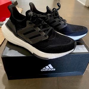 Adidas Ultraboost 21 - Women’s 8